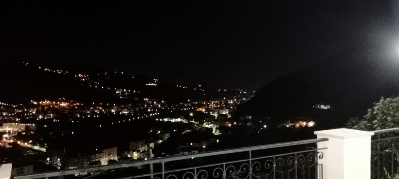 Casa Dell'Aura Bed & Breakfast Chiavari Bagian luar foto